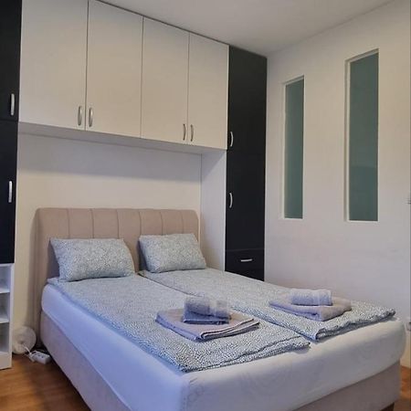 Mimoza Apartman Belgrád Kültér fotó